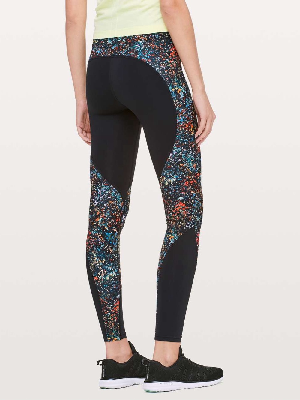 lululemon athletica Wake and Train Tight Flowerescent Sz 12